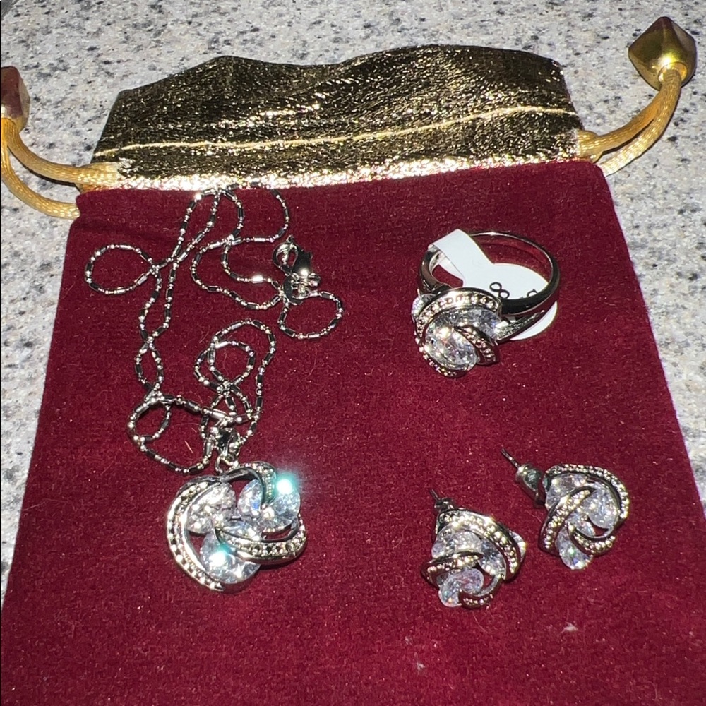 925 Silver Cubic Zirconia Knot Earrings Necklace Ring Set